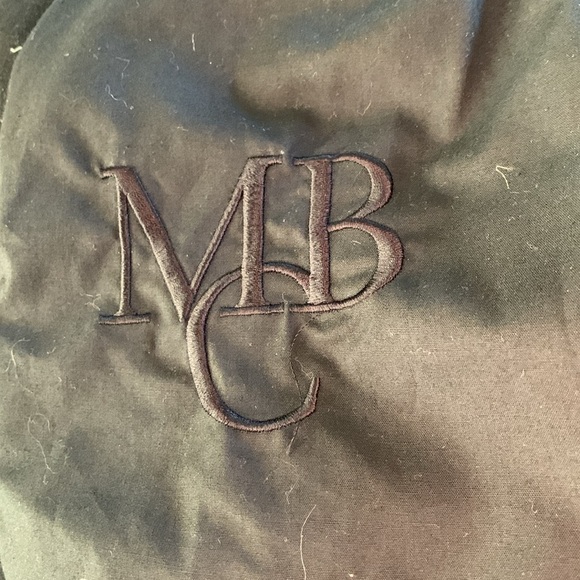 Charcoal colored leather jacket. Zippers on sleeves pockets and sides. No damage - Picture 8 of 12